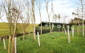 Oak Lodge